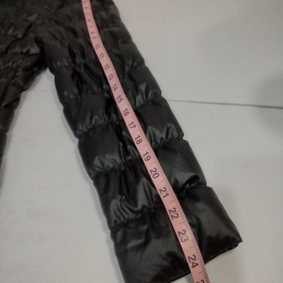 Kenneth cole NEW YORK women's Quilted puffer jacket size (L) - Picture 8 of 11